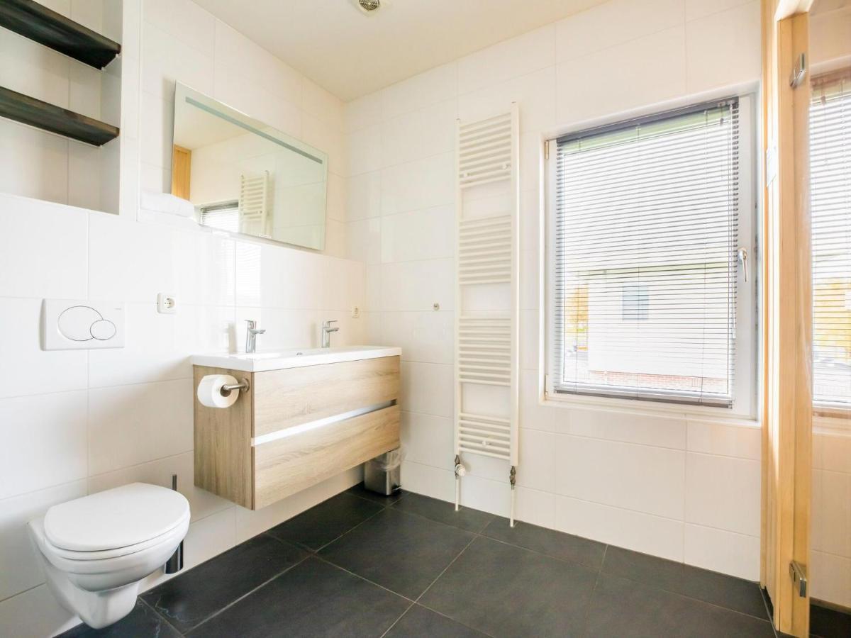 Modern Villa Near Harderwijk With Whirlpool เซโวลเดอ ภายนอก รูปภาพ